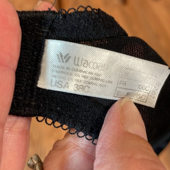 Wacoal Underwire Black Lace Bra, 38C - Picture 6 of 6
